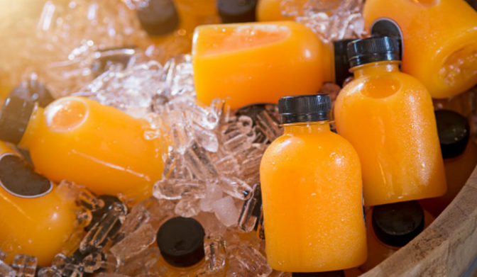 Le 100 % pur jus d’orange frais réfrigéré
