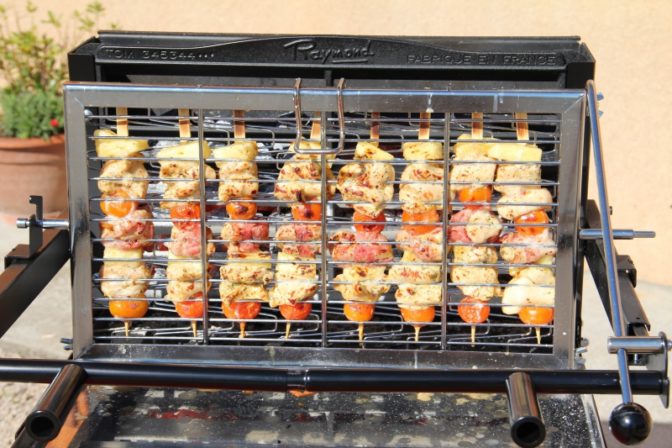 Les 5 meilleurs barbecues verticaux 2024 – barbecue vertical test &  comparatif