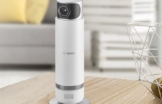 Caméra de surveillance Smart Home Full HD à usage intérieur 360 ° de Bosch