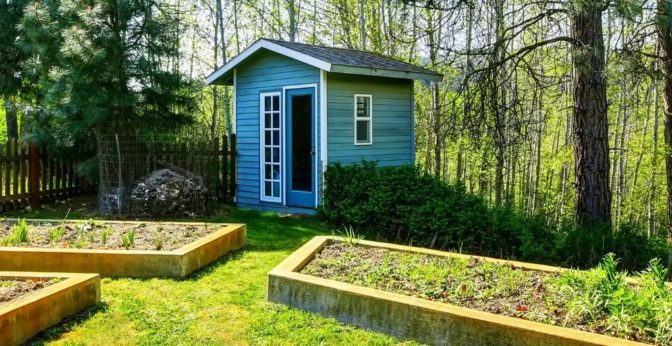 Comment aménager un espace de vie dans un abri de jardin ? - Gamm vert