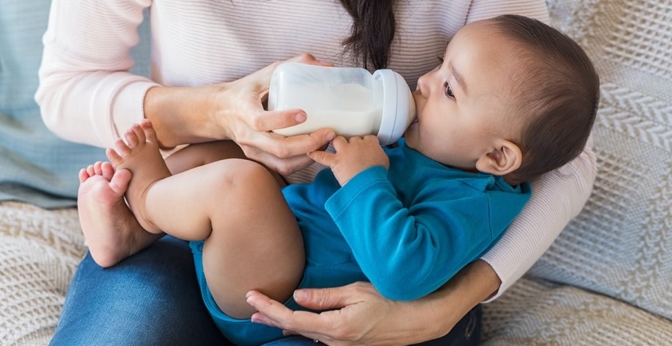 Les meilleurs laits infantiles pour bébé