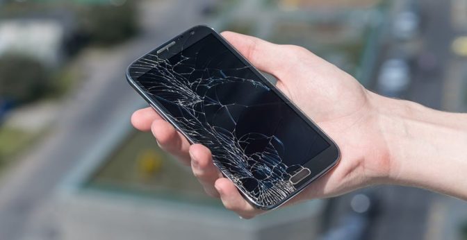 Protection écran en verre trempé Wefix pour iPhone XR - Protection d'écran  pour smartphone - Achat & prix