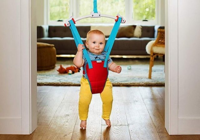 Meilleur siège sauteur bébé 2024 : comparatif et guide d'achat