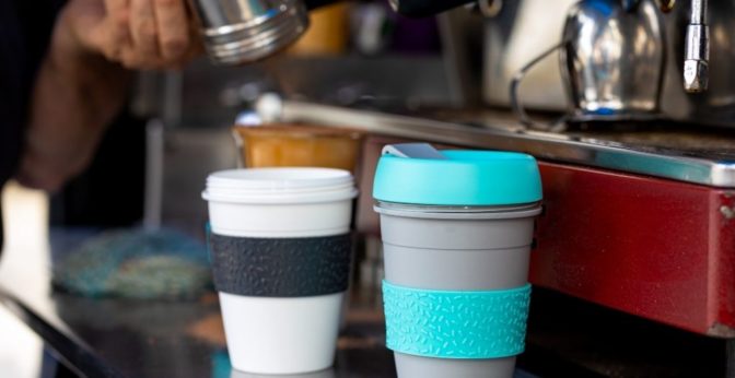 MyMug Tasse à café réutilisable avec couvercle en PLA respectueux de l'environnement passe au lave-vaisselle et au micro-ondes 340 ml sans BPA 