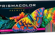 crayons de couleurs - Crayons de couleurs en bois Sanford Prismacolor Premier - 150 pièces
