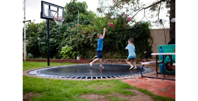 Comment choisir : trampoline Alice Garden