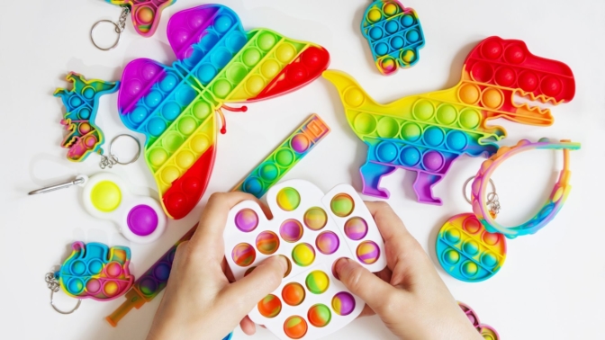 Balle anti-stress Galaxy pour la main - 11 cm - Pour les enfants - Fidget  Toys 