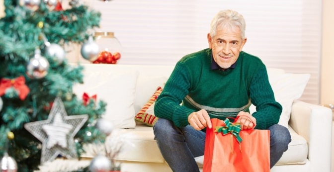 67 idées cadeaux de Noël pour homme de 50 ans