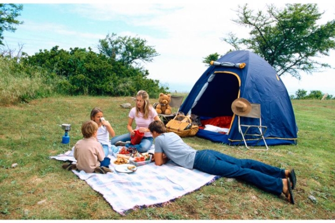 Top 30 des matériels de camping essentiels en 2023