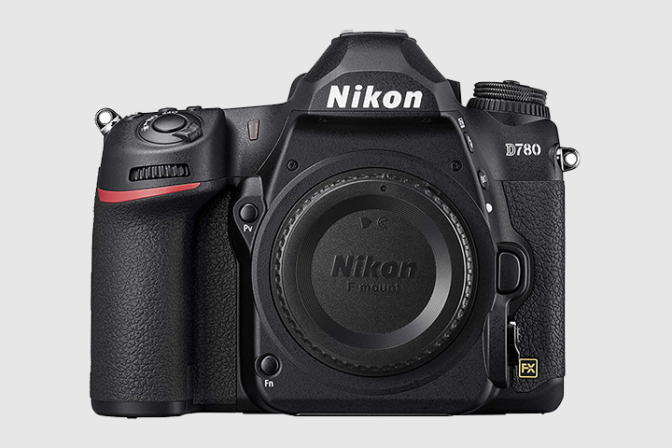 appareil photo reflex plein format - Nikon D780 full frame