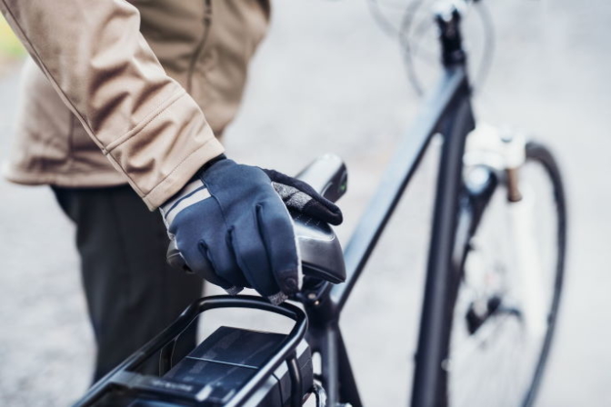 Les gants de vélo route pour les cyclotouristes