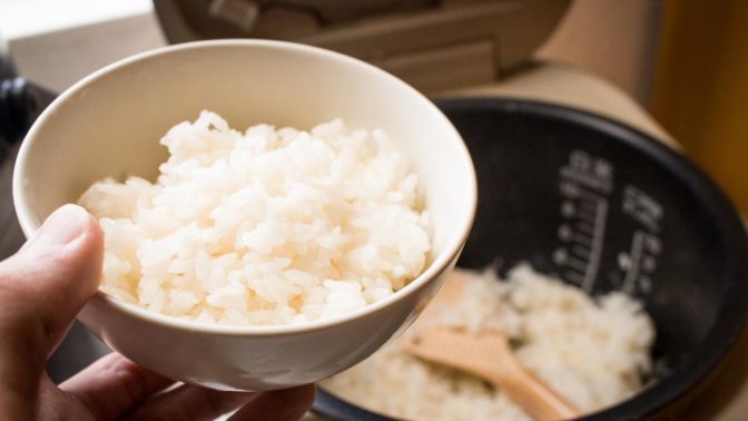 Pourquoi acheter : cuiseur de riz japonais