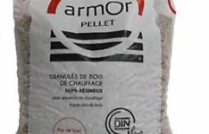 granulés de bois en livraison - Armor - 15 kg de pellets 100% résineux