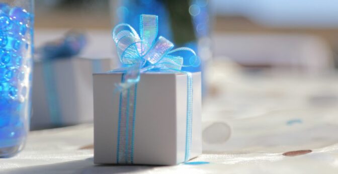Cadeaux Pourris- Idées cadeaux insolites et originaux à petit prix