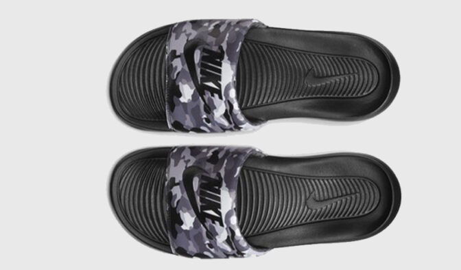 claquettes Nike - Nike Offcourt Slide