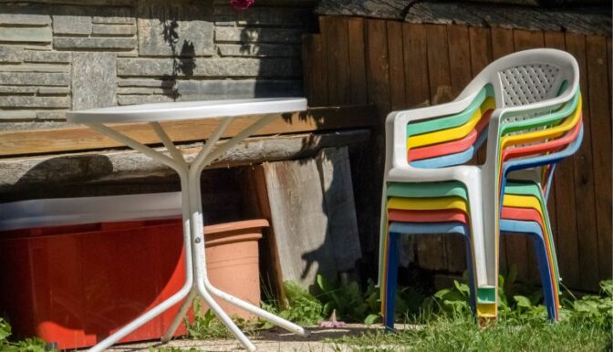 Pourquoi acheter : chaise de jardin en plastique