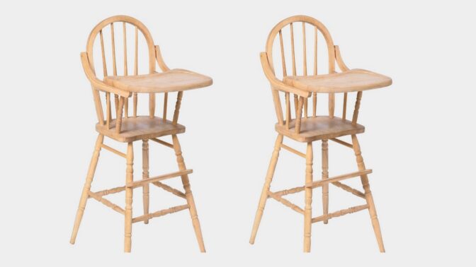 Chaise haute standard en bois