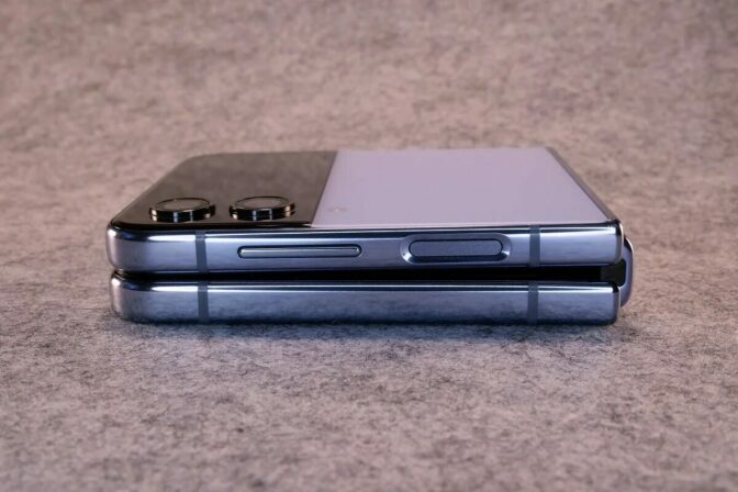 Le Samsung Galaxy Z Flip 5 aurait deux écrans de couverture 1