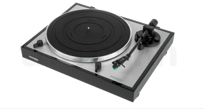 platine vinyle avec ampli intégré - Thorens TD 402 DD Black