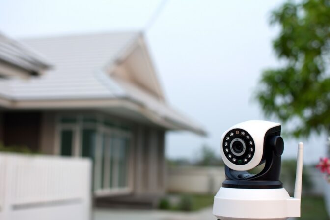 Pourquoi acheter : caméra extérieur 360° avec Wi-Fi