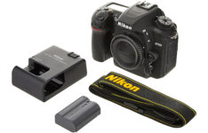 Nikon D7500