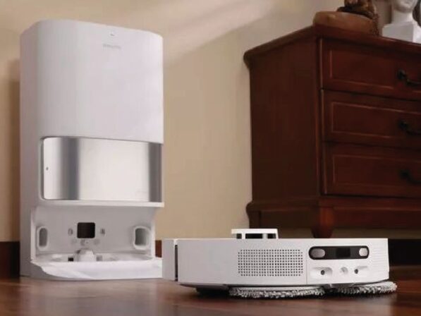 Comment choisir : robot aspirateur laveur avec station de vidage
