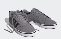 Adidas VS Pace