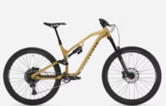 Rockrider Feel 700 LT