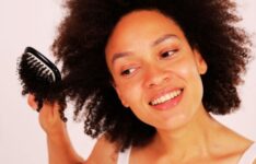 Les meilleures brosses pour cheveux bouclés